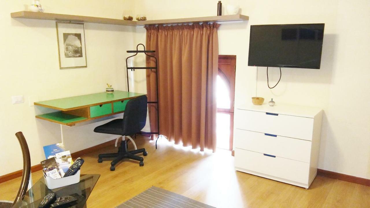 Apartament Bilocale In Centro Salerno Zewnętrze zdjęcie