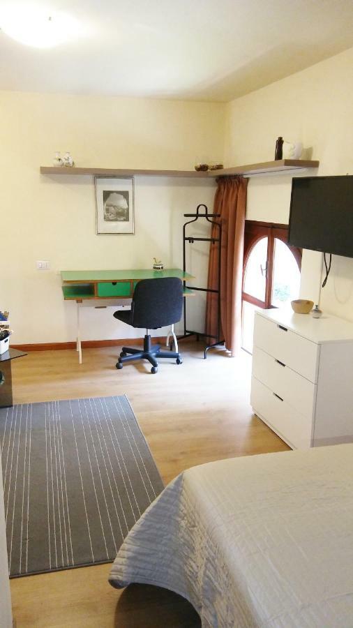Apartament Bilocale In Centro Salerno Zewnętrze zdjęcie