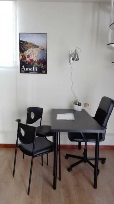 Apartament Bilocale In Centro Salerno Zewnętrze zdjęcie